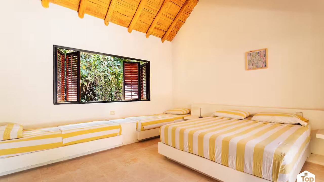 Photo of Bedroom in Apulo