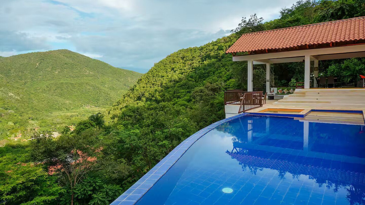 Photo of Outdoor in Apulo