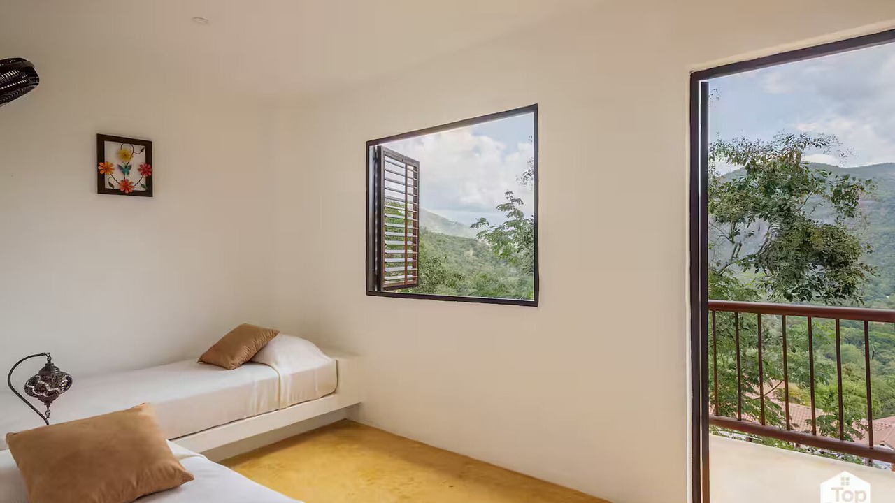 Photo of Bedroom in Apulo