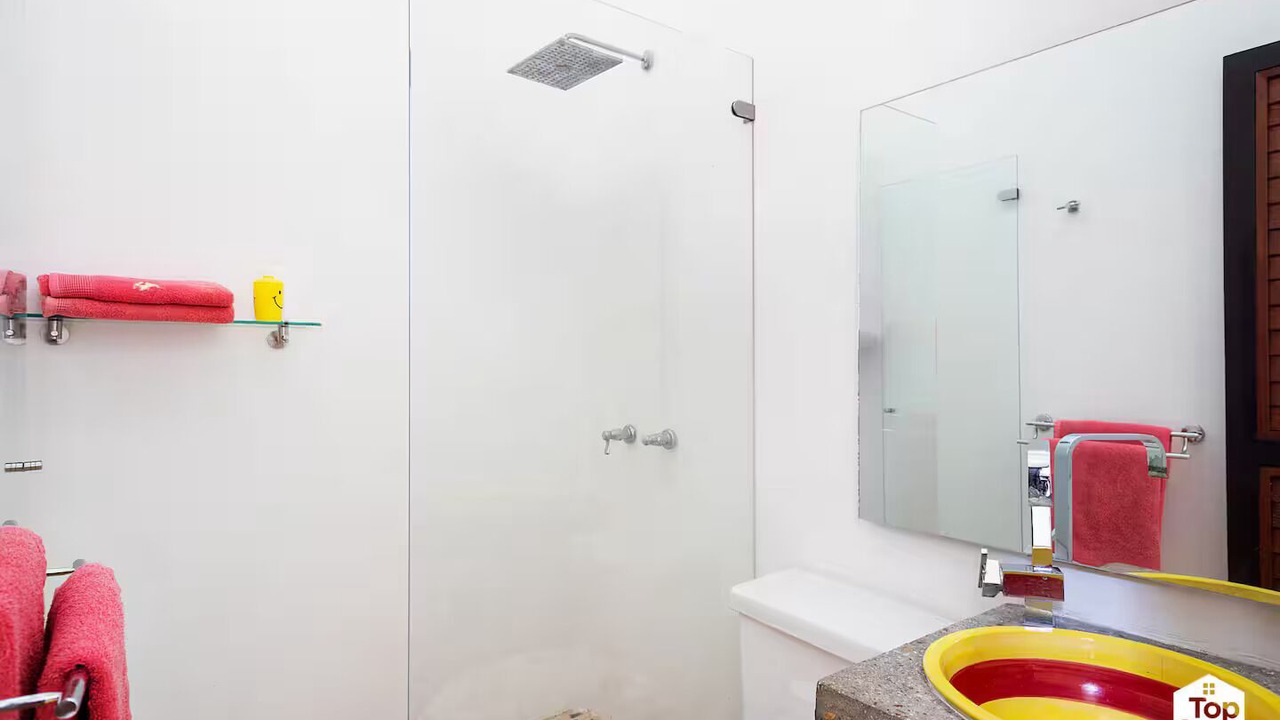 Photo of Bathroom in Apulo