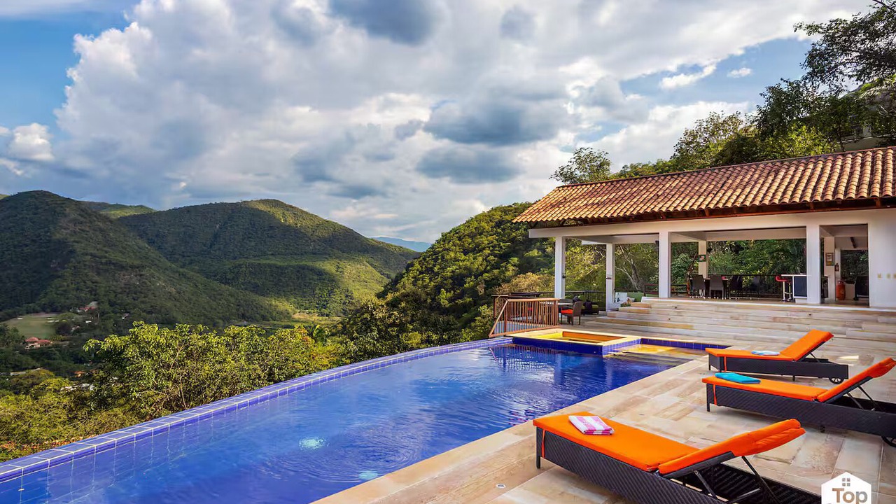 Photo of Outdoor in Apulo