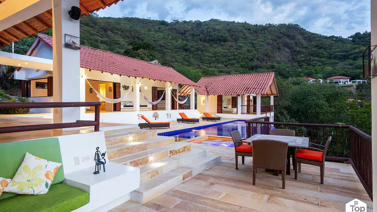 Photo of Outdoor in Apulo