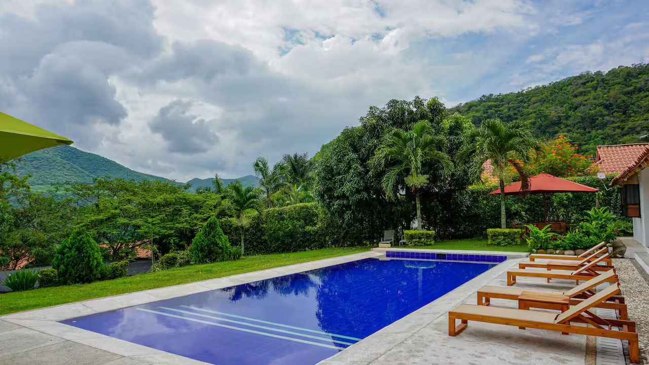 Photo of Outdoor in Apulo