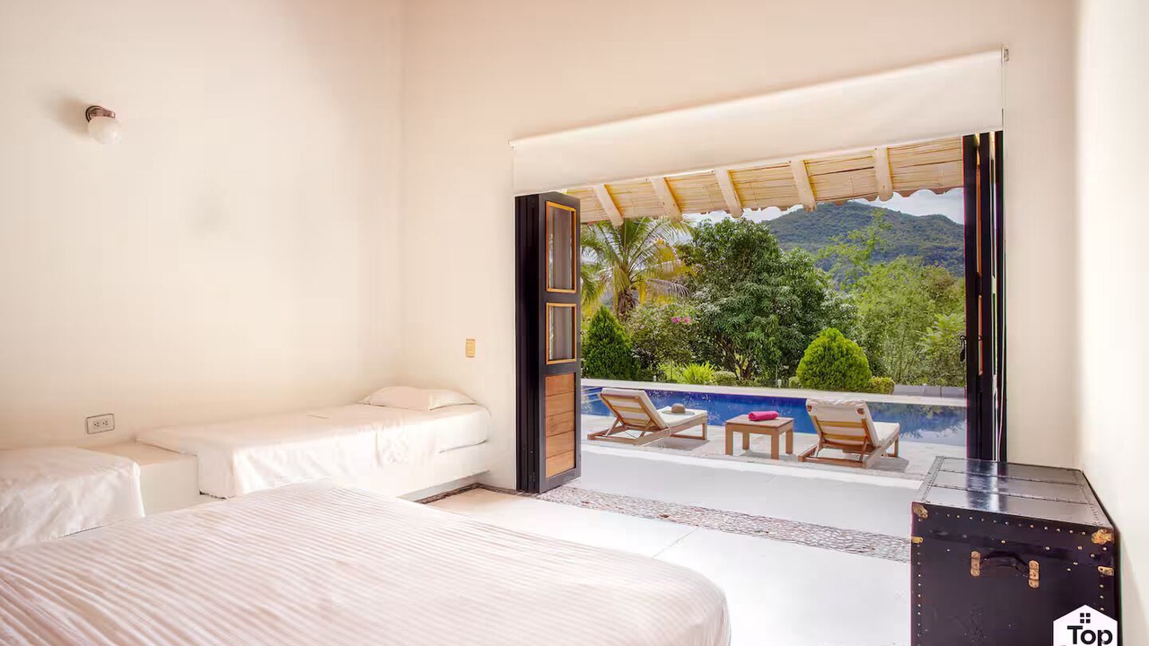 Photo of Bedroom in Apulo
