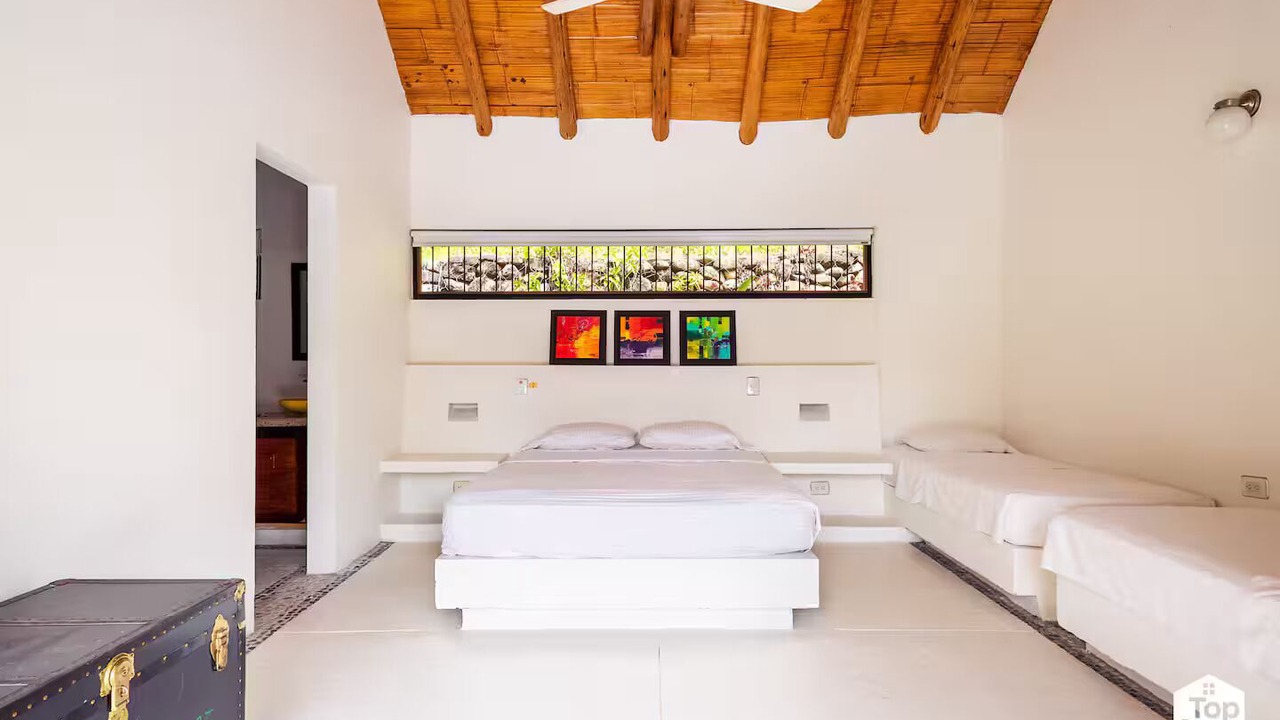 Photo of Bedroom in Apulo