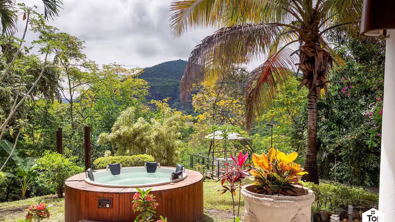 Photo of Outdoor in Apulo