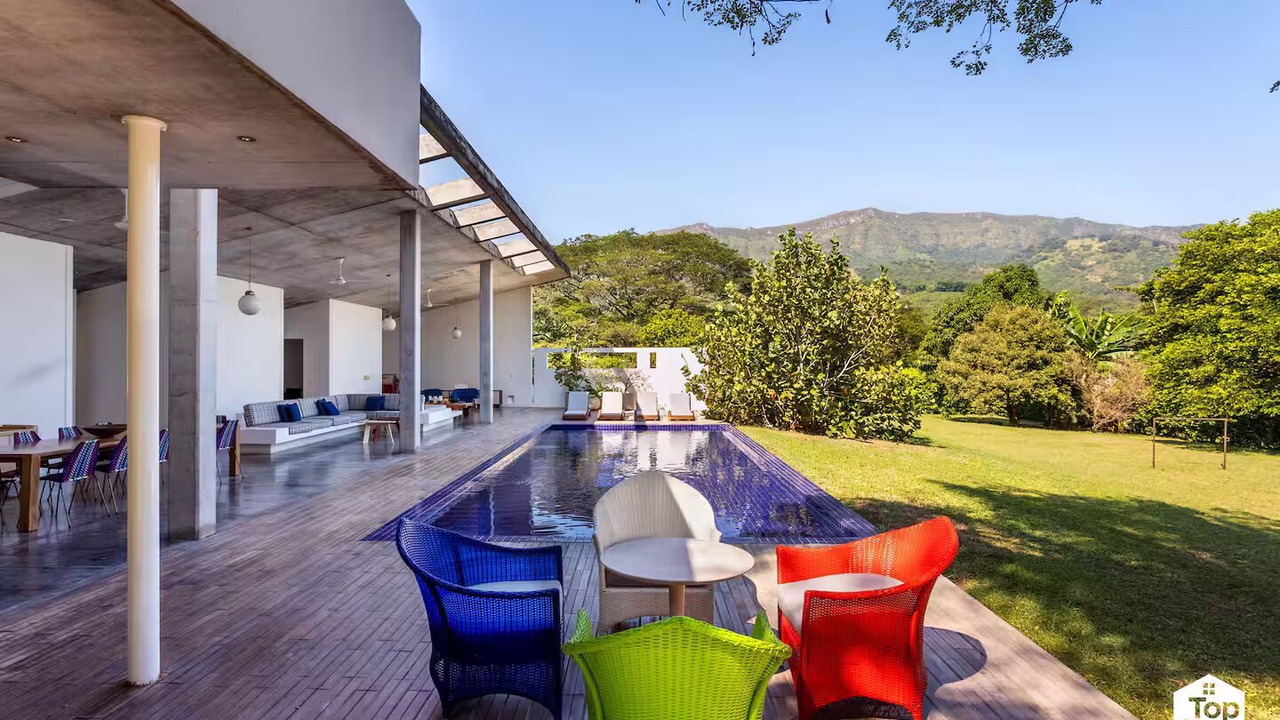 Photo of Outdoor in Apulo