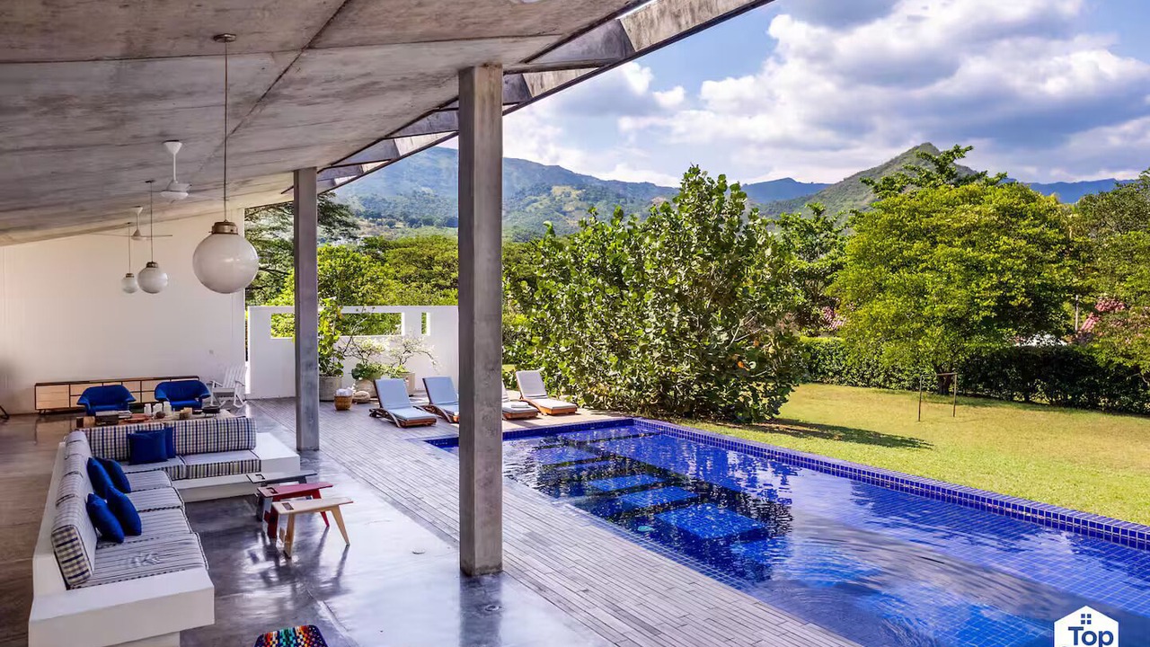 Photo of Outdoor in Apulo