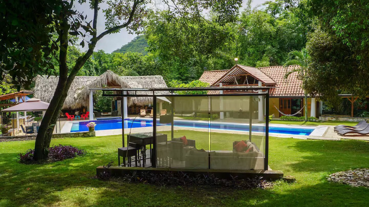 Photo of Outdoor in Apulo