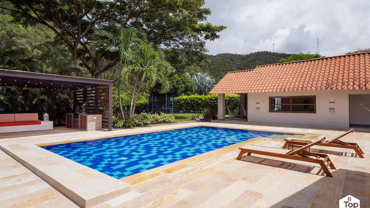 Photo of Outdoor in Apulo