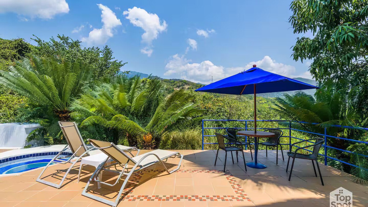 Photo of Outdoor in Apulo