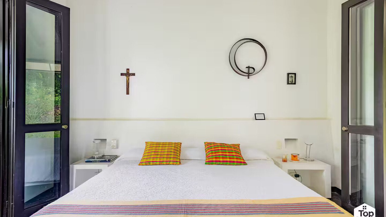 Photo of Bedroom in Apulo