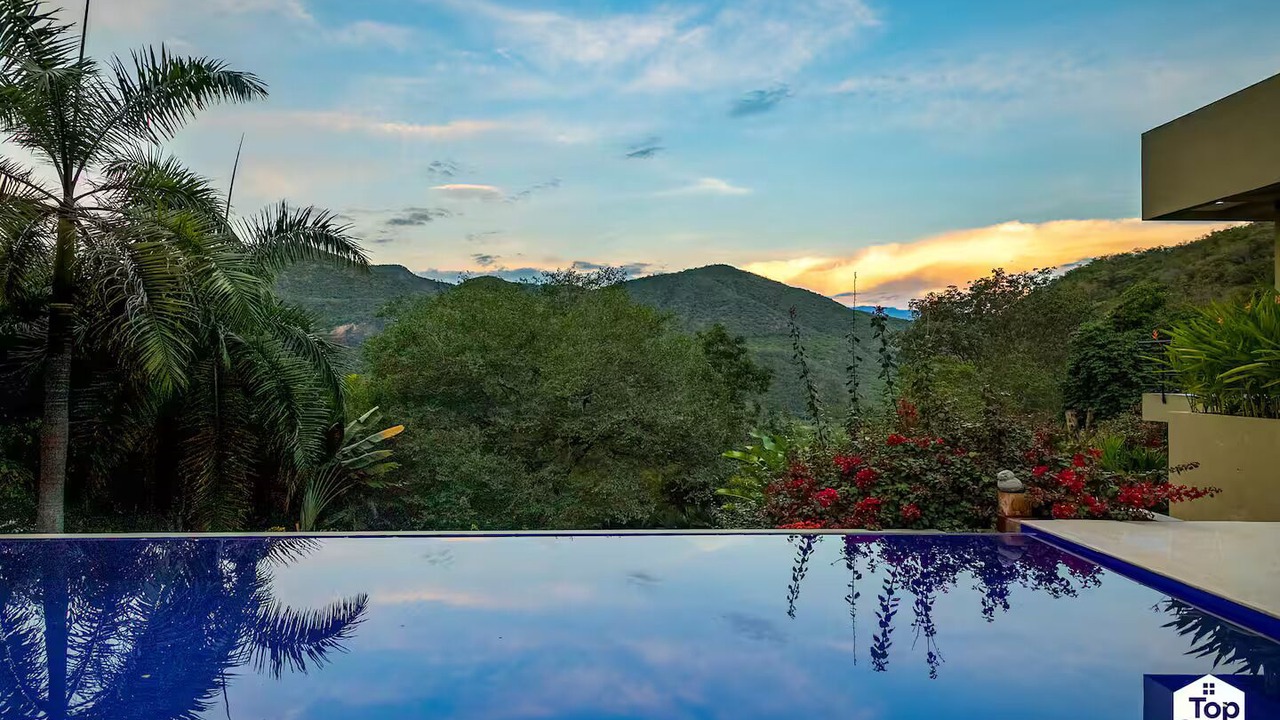 Photo of Outdoor in Apulo
