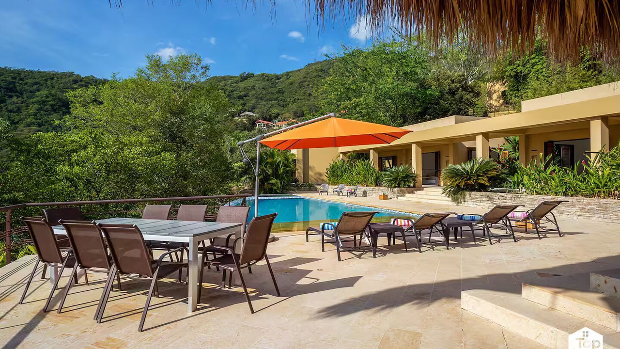 Photo of Outdoor in Apulo