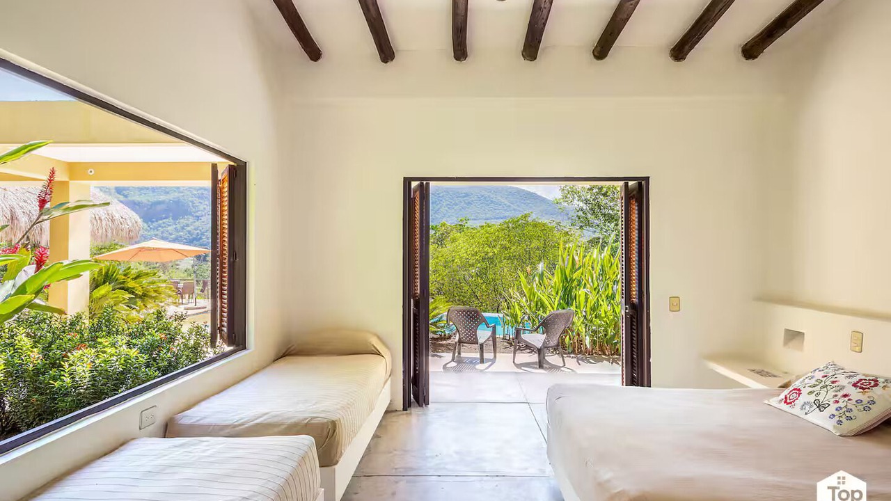 Photo of Bedroom in Apulo
