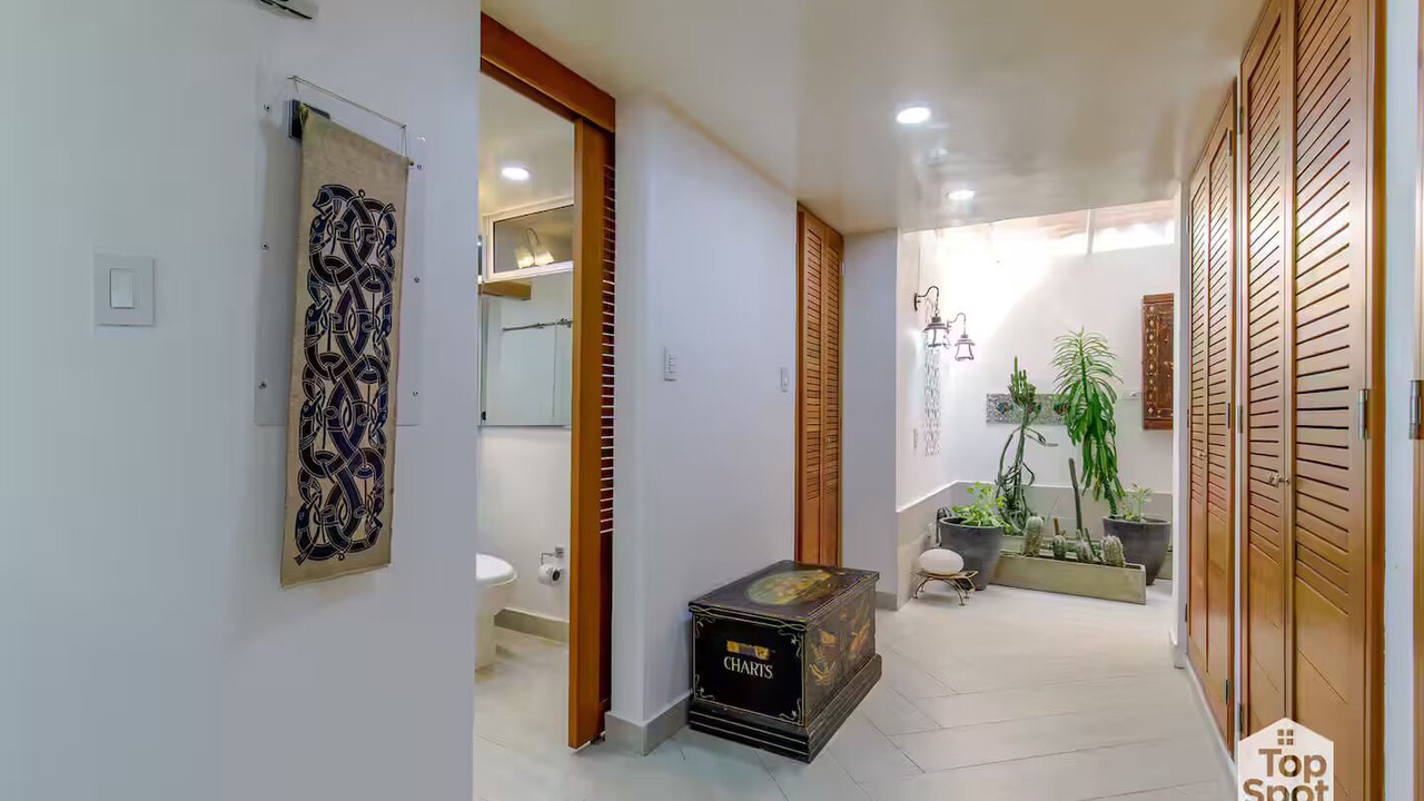 Photo of Bathroom in Papare