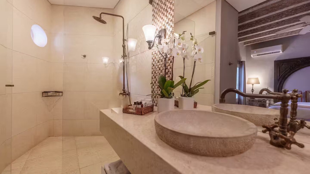 Photo of Bathroom in Bocagrande