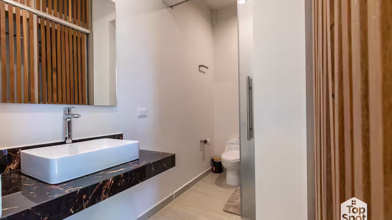 Photo of Bathroom in Papare