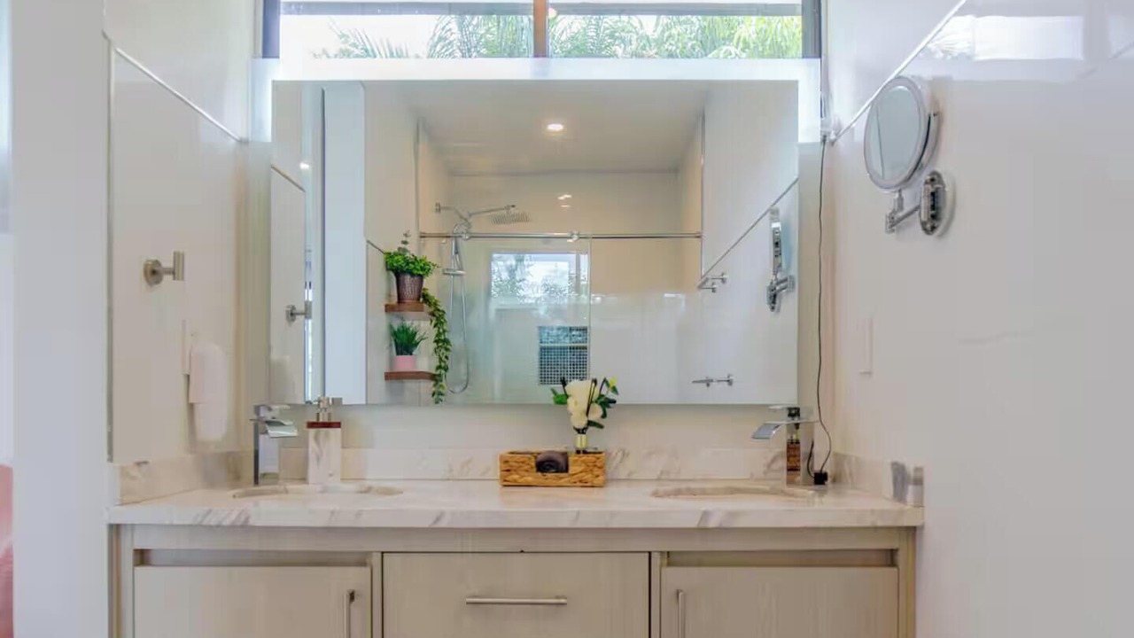 Photo of Bathroom in Cesar