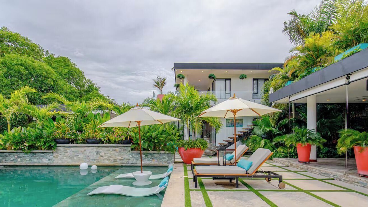 Photo of Outdoor in Cesar