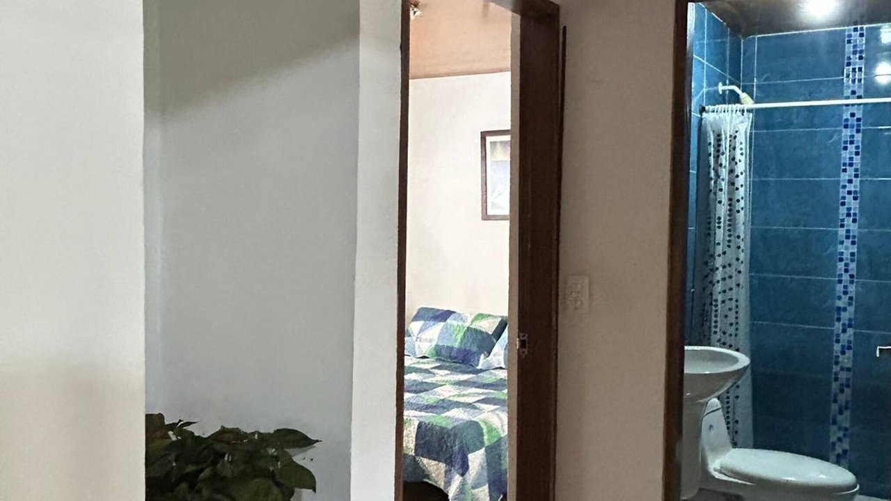 Photo of Bathroom in Cali