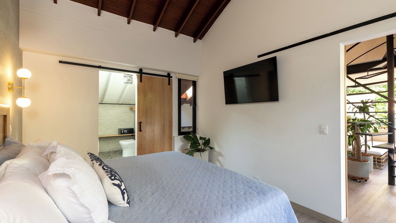 Photo of Bedroom in La Florida
