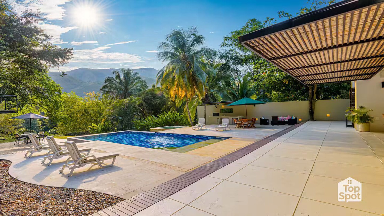 Photo of Outdoor in Apulo