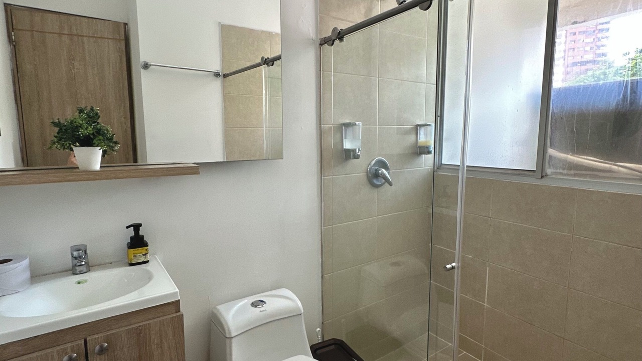Photo of Bathroom in La Florida