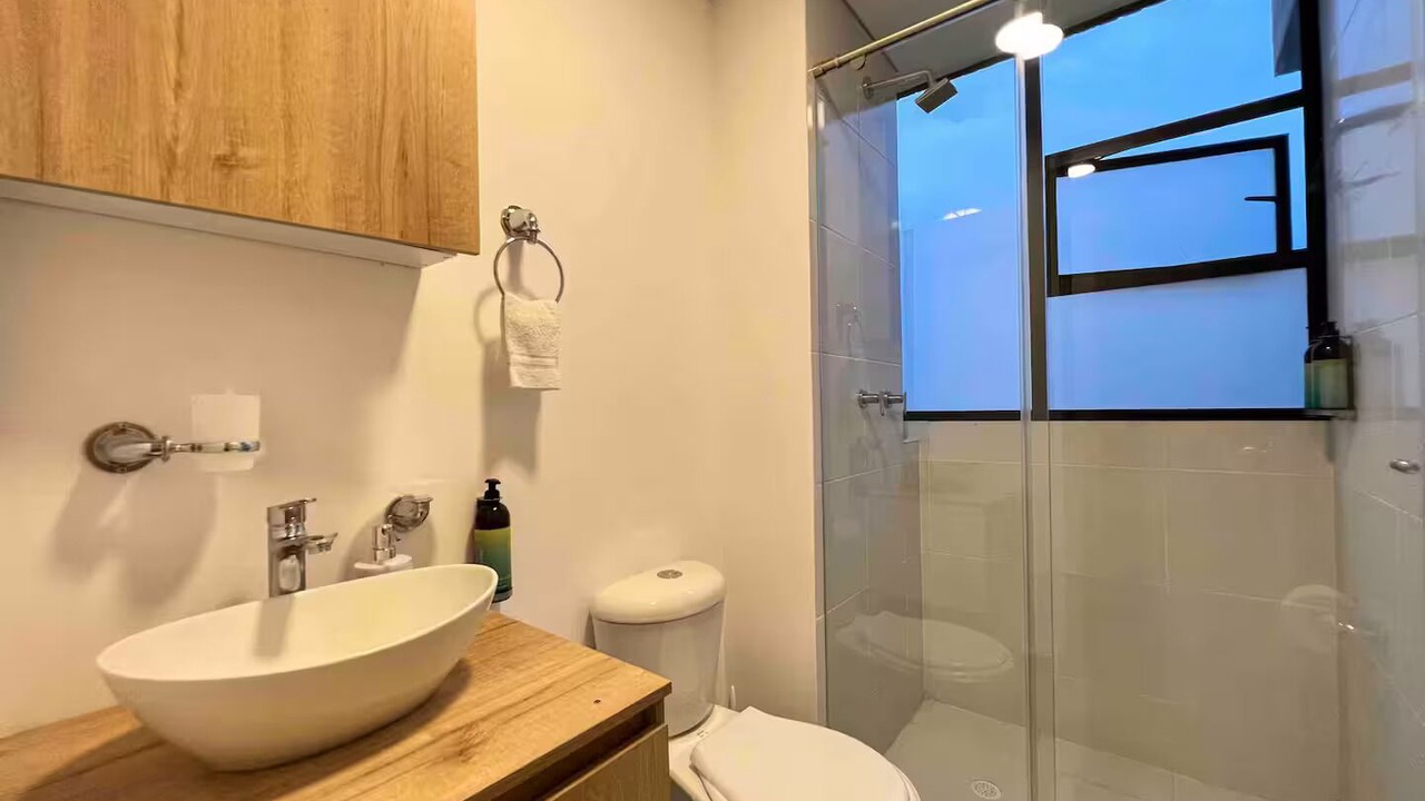 Photo of Bathroom in Cali