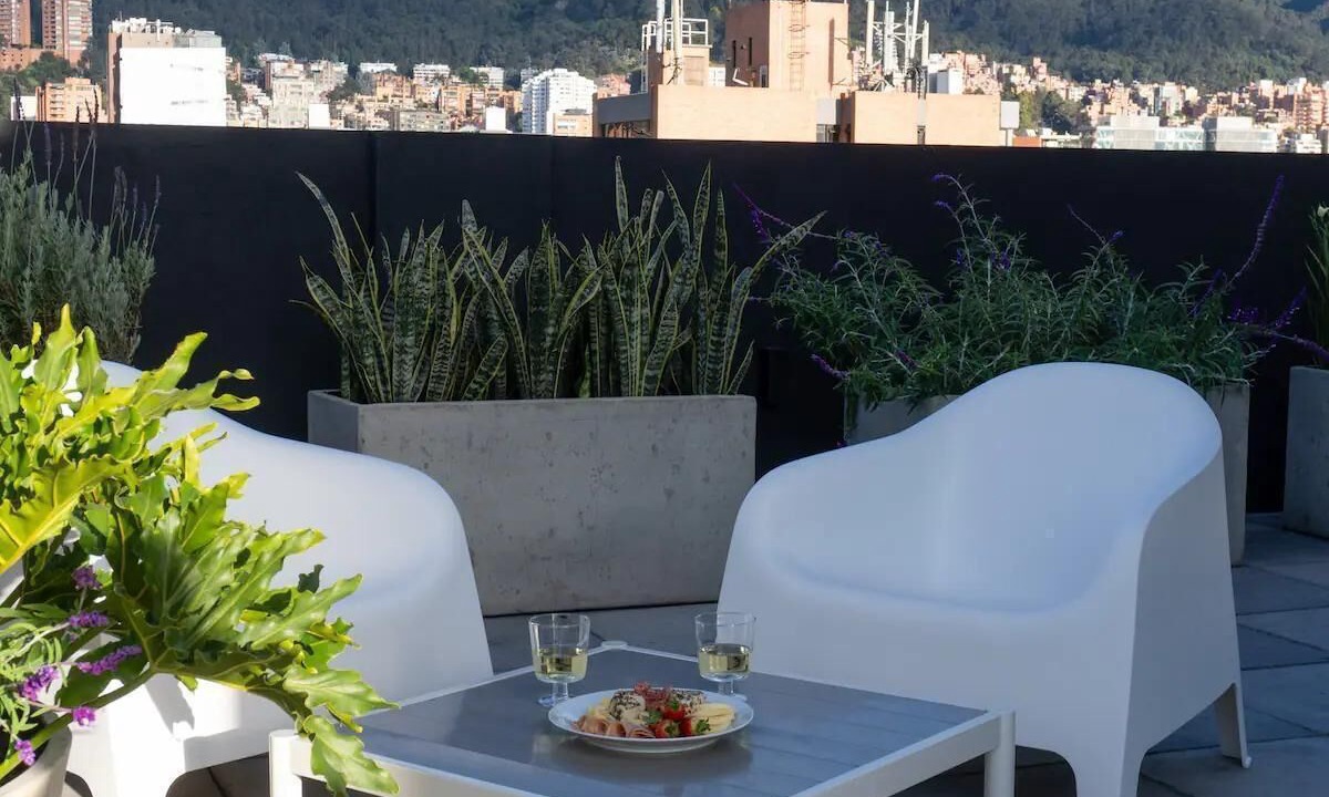 Photo of Patio Balcony in Antiguo Country