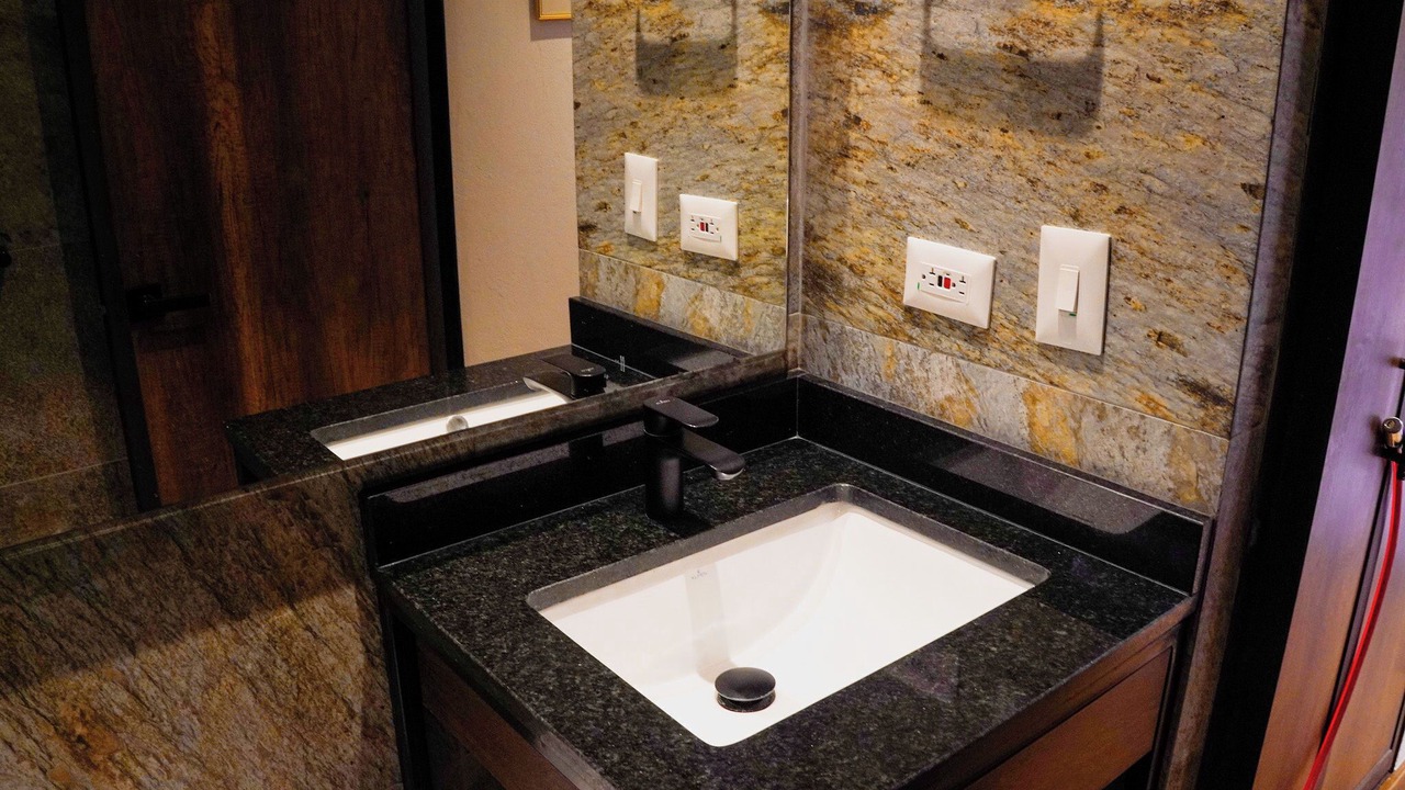 Photo of Bathroom in La Candelaria