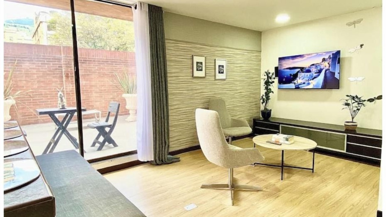 Photo of Livingroom in Chico