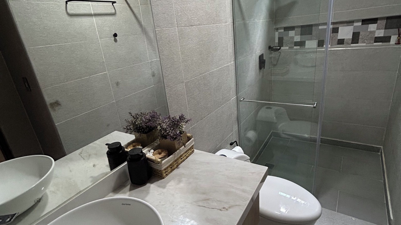 Photo of Bathroom in Tolu