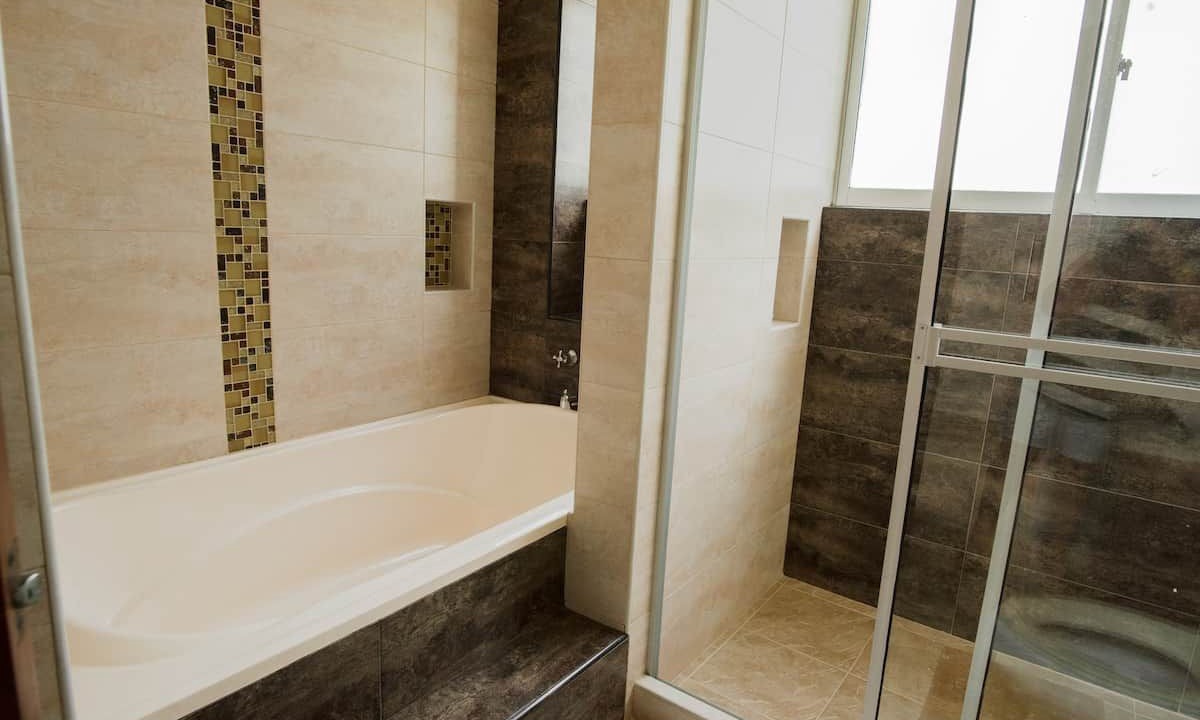 Photo of Bathroom in Melgar
