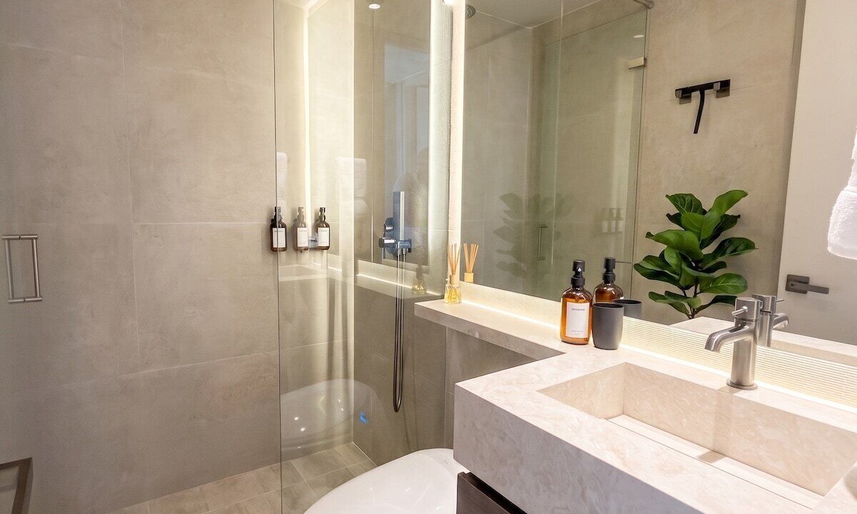 Photo of Bathroom in La Florida