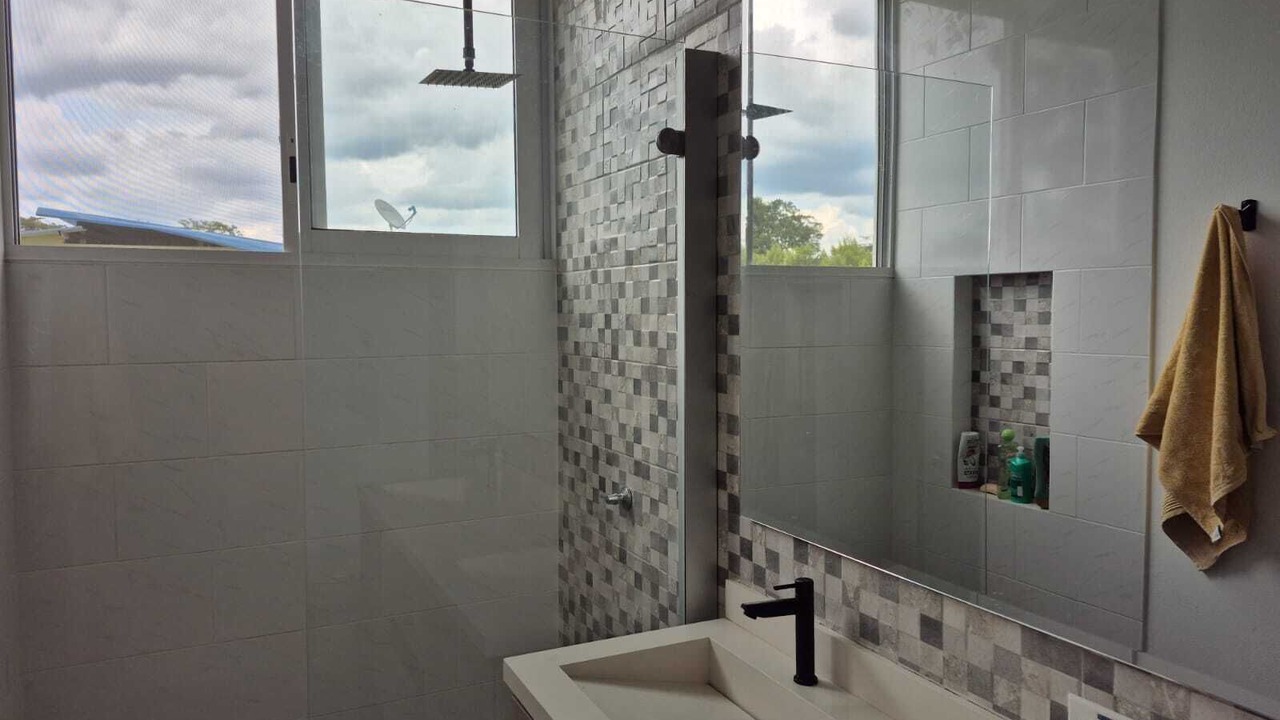 Photo of Bathroom in Restrepo