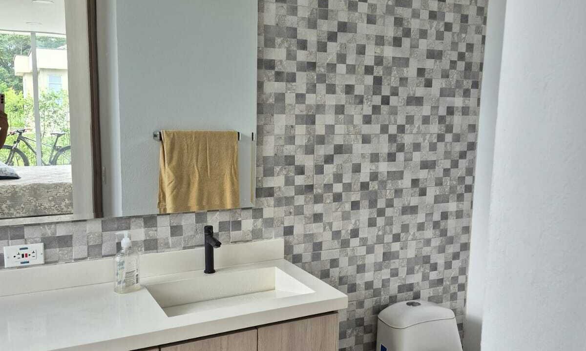 Photo of Bathroom in Restrepo