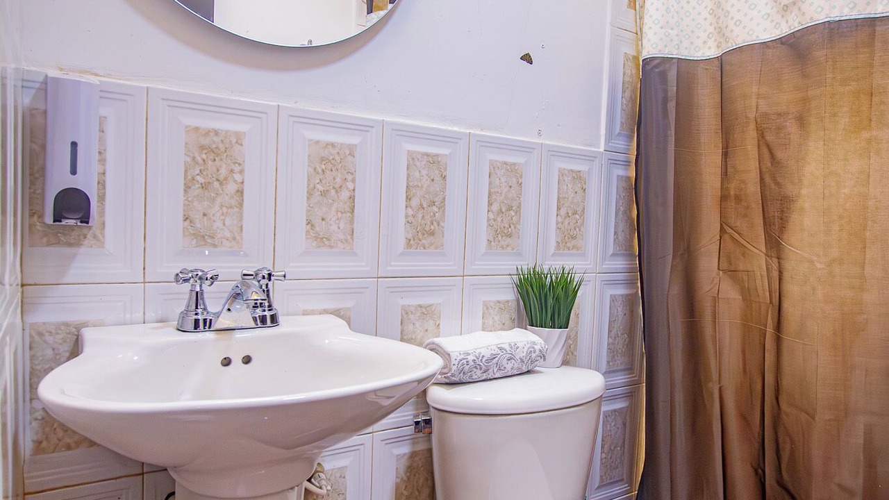 Photo of Bathroom in Alegrias