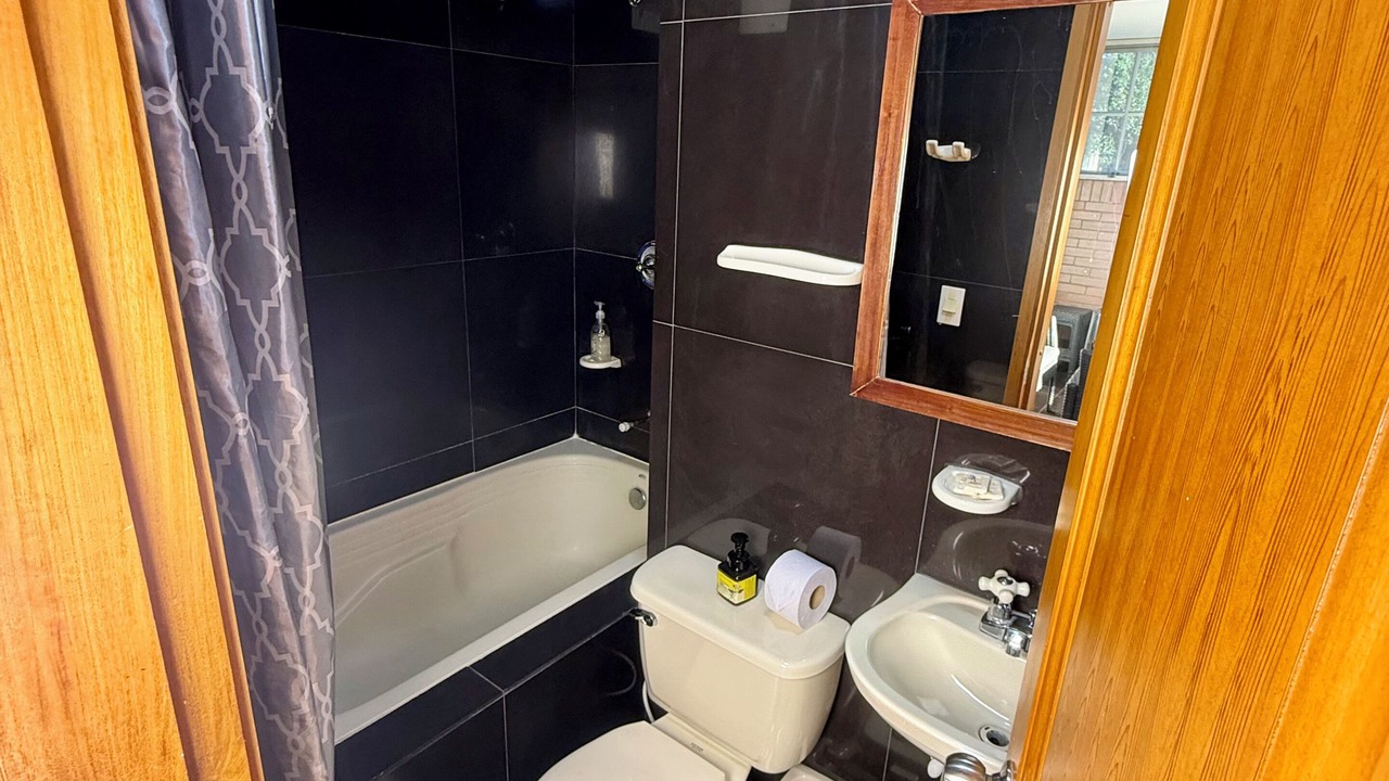 Photo of Bathroom in Suramericana