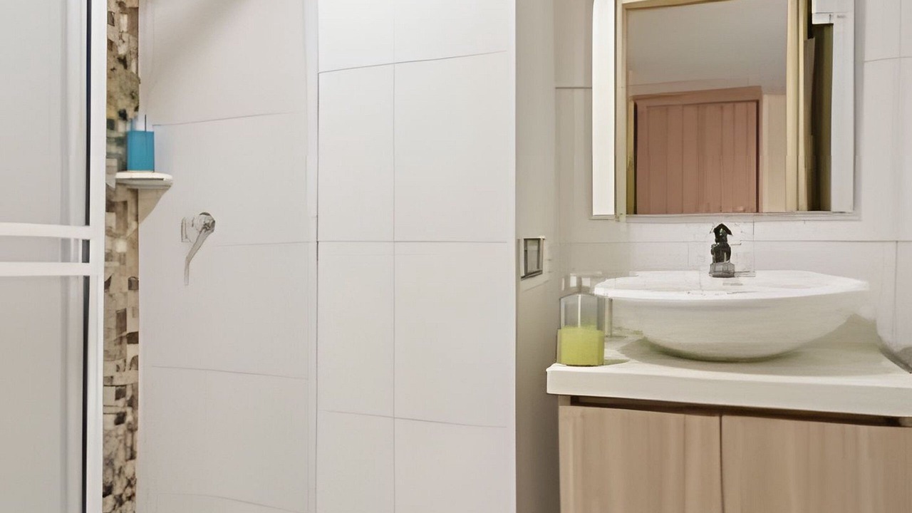 Photo of Bathroom in Barrio Centro