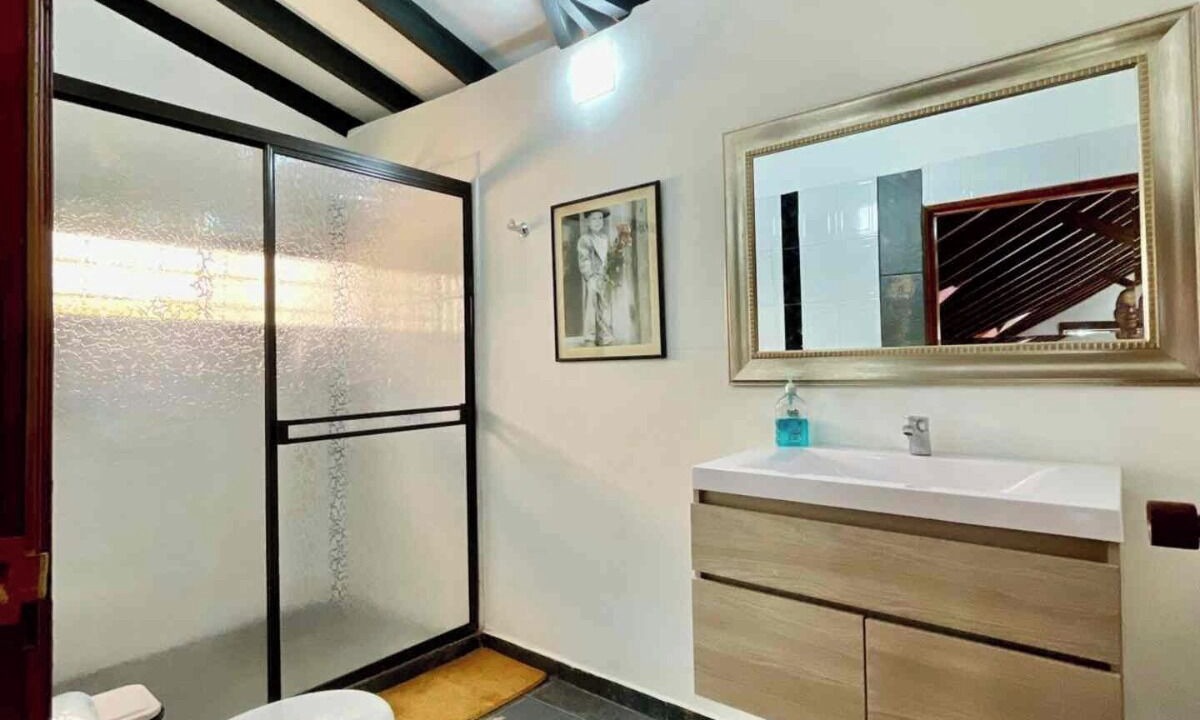 Photo of Bathroom in Ulloa
