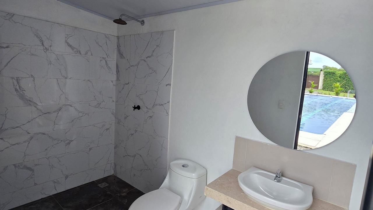 Photo of Bathroom in Restrepo