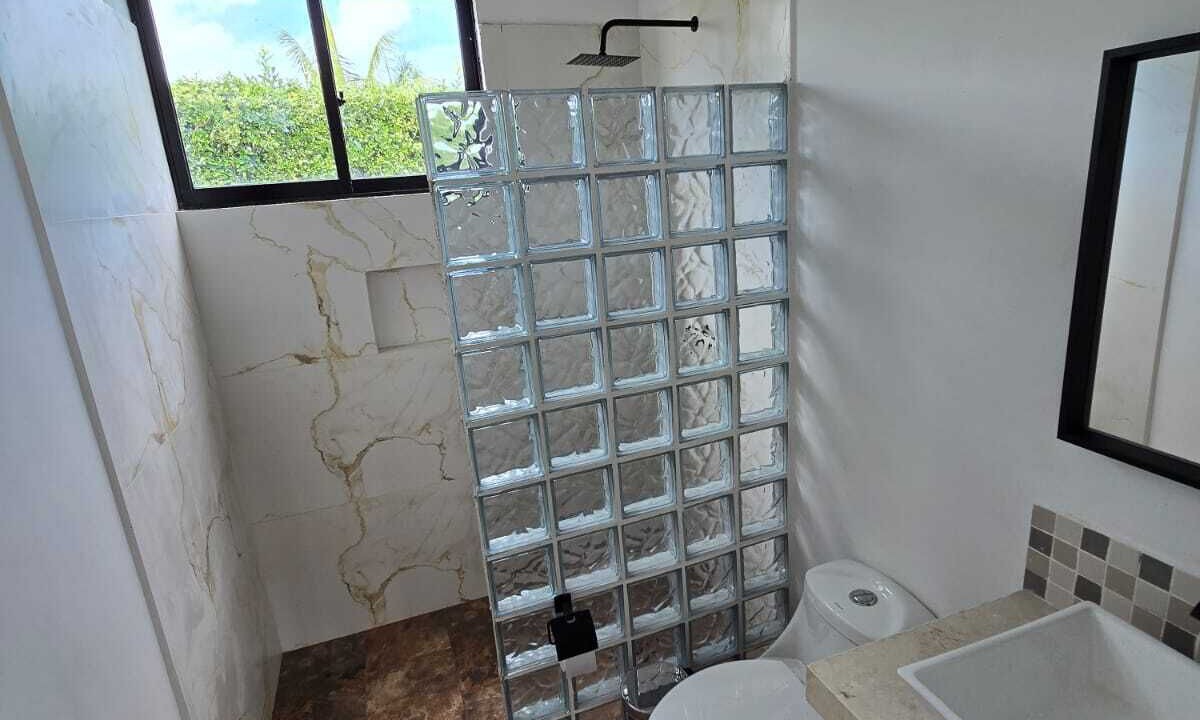 Photo of Bathroom in Restrepo