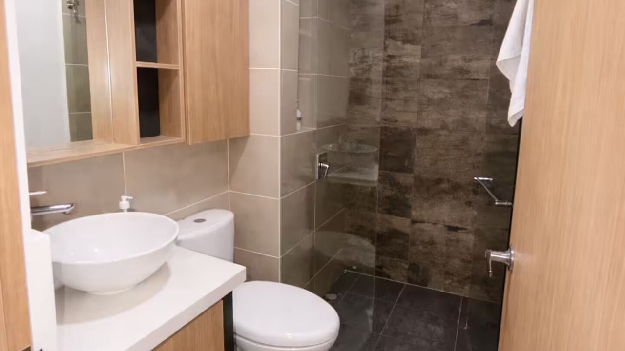 Photo of Bathroom in Cali