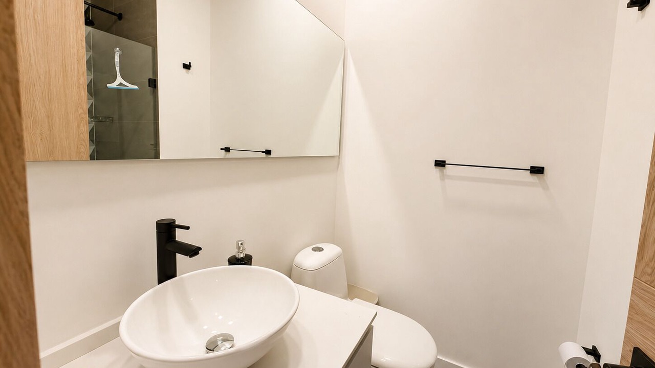 Photo of Bathroom in Centro International