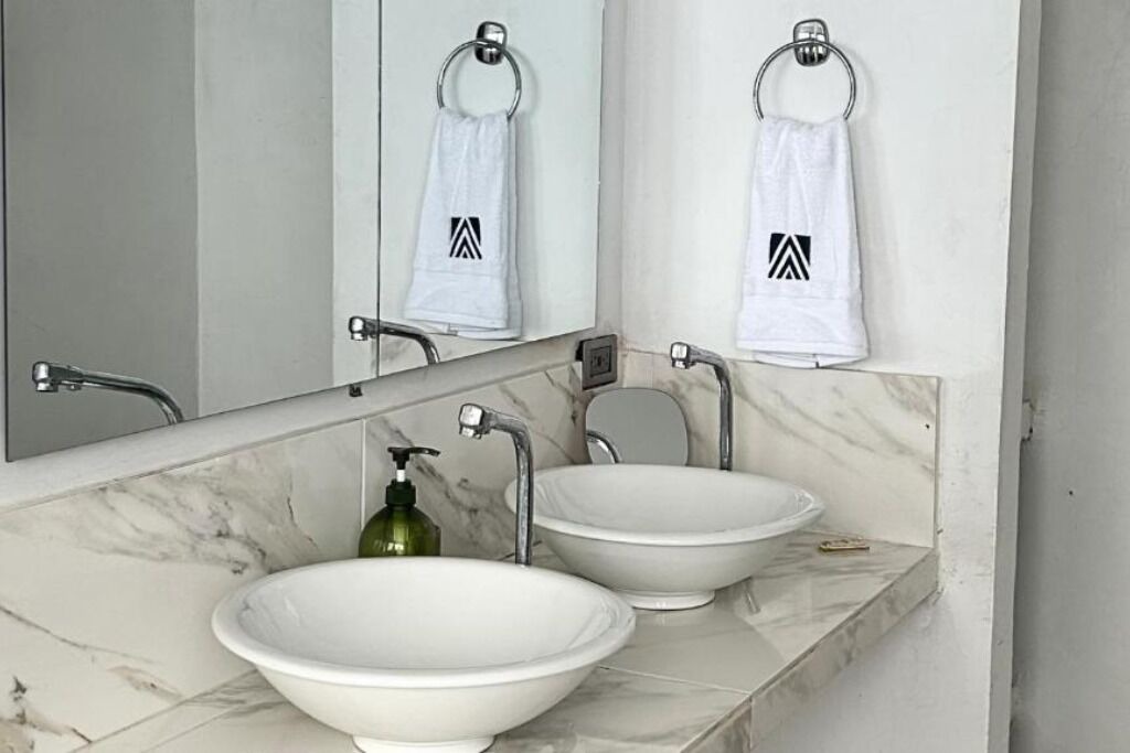Photo of Bathroom in Monitos