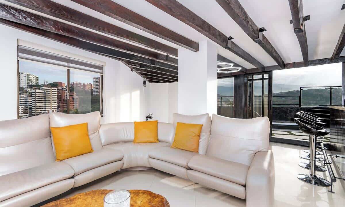 Photo of Livingroom in Cali