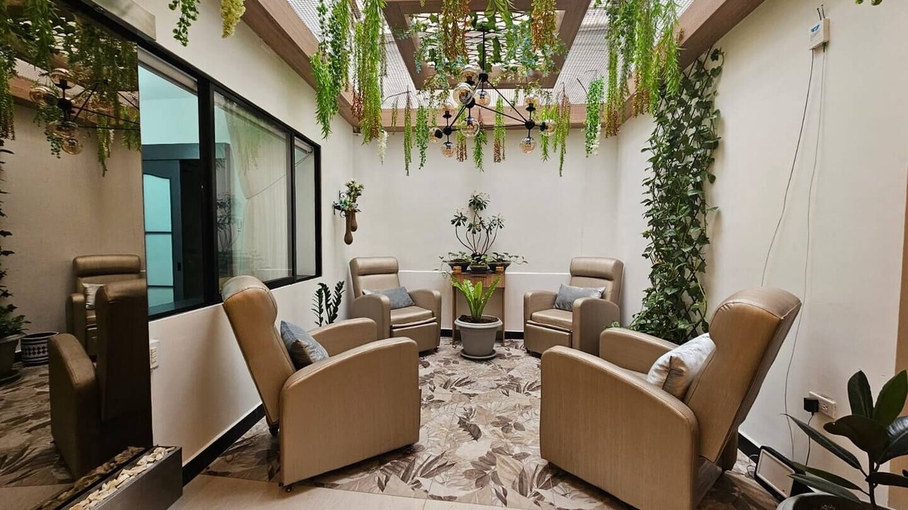Photo of Others in La America