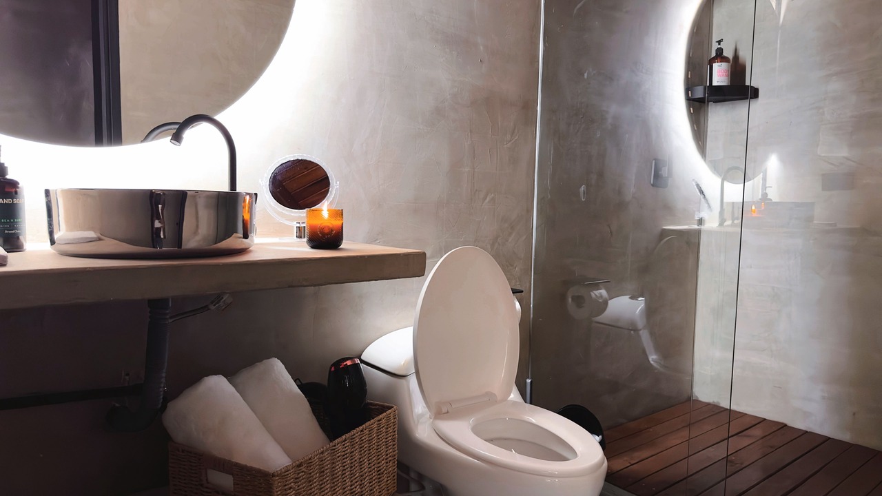 Photo of Bathroom in Lalinde
