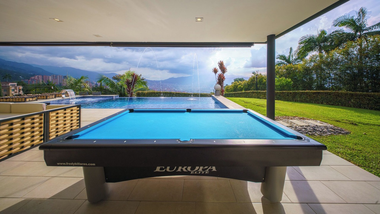 Photo of Outdoor in Popular